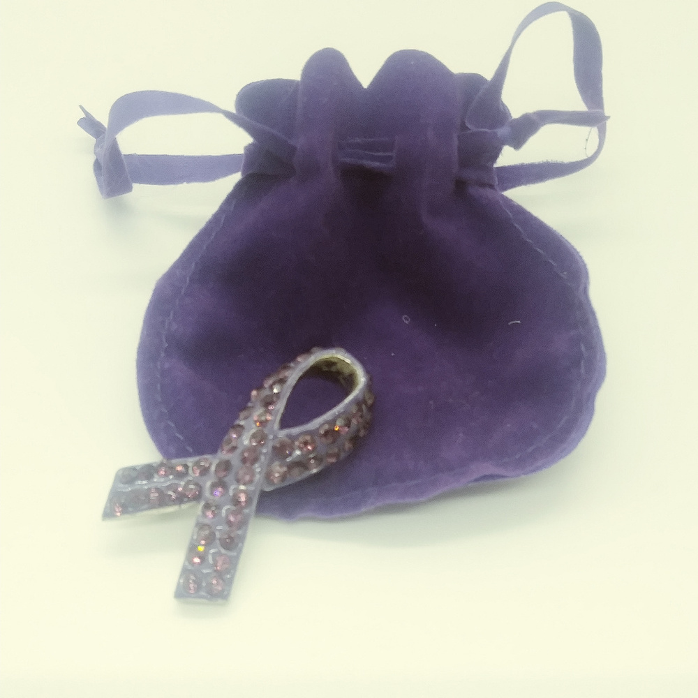 Breast Cancer Purple Rhinestone Ribbon Brooch/Pin